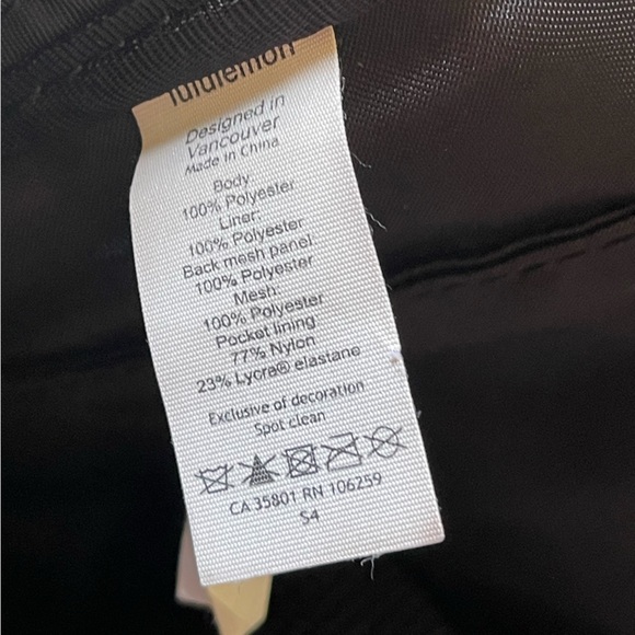 Lululemon Out Of Range Backpack in Camo Vol 20L - Picture 14 of 17